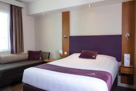 Premier Inn Dubai Silicon Oasis - 62