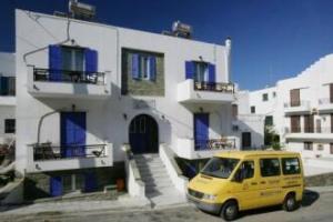 Soula Rooms Tinos, Tinos Town