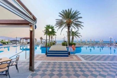 Hydramis Palace Beach Resort - 12