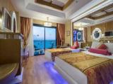 Standard Triple room with sea view