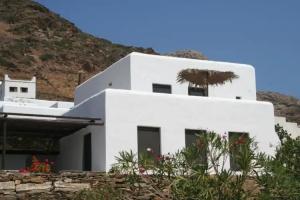 Petra Holiday Village, Ios Chora