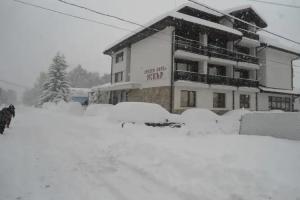 Family hotel Iskar, Govedartsi