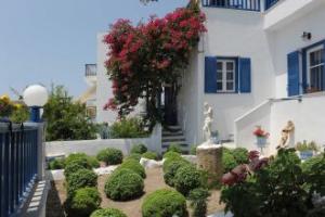 Giannis Hotel Apartments, Adamas