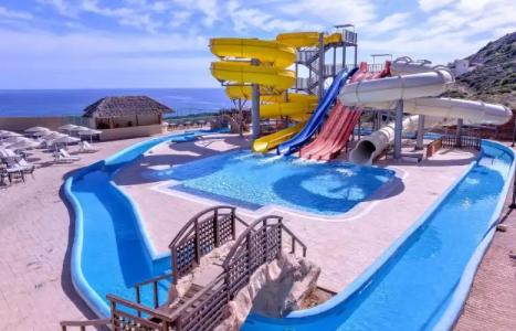 The Village Resort and Waterpark - 9