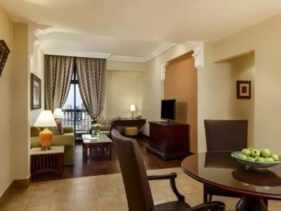 Mercure Grand Seef - All Suites - 72