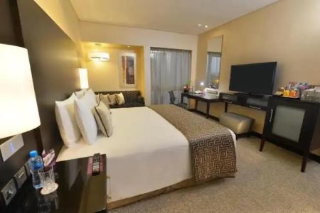 Crowne Plaza Bahrain, an IHG - 123