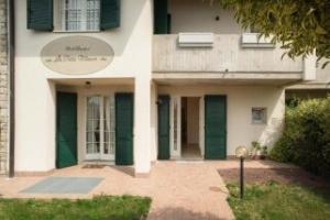 Bed & Breakfast «B&B La Petite Maison», Raffa