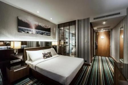 The Continent Bangkok by Compass Hospitality - SHA Extra Plus - 105