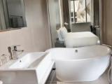 Splash Double room with city view