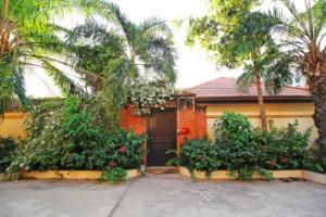 Cosy Beach Pool Villas by Pattaya Sunny Rentals, Pattaya