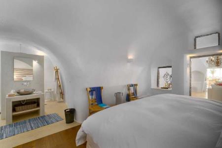 Iconic Santorini, a Boutique Cave - 77