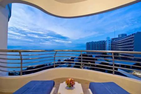 Royal Cliff Beach Pattaya - 29