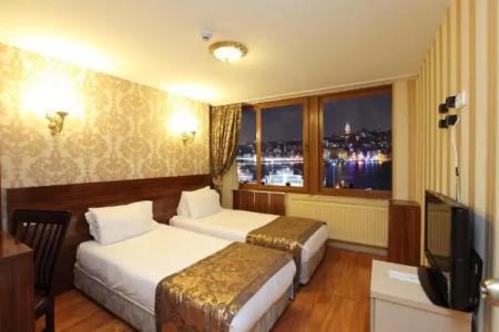 Golden Horn Istanbul - 123