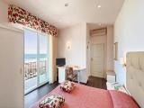 Standard Double room with sea view