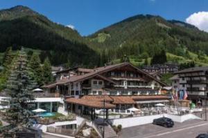 Sport Hotel Majare, Pozza di Fassa