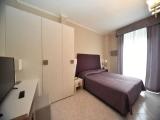 2 Bedrooms Comfort room with balcony