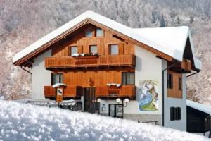 Jolly B&B - Affittacamere, Dimaro