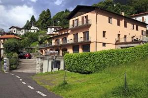 Albergo Breglia, Plesio