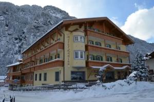 Hotel Ladina, Campitello di Fassa