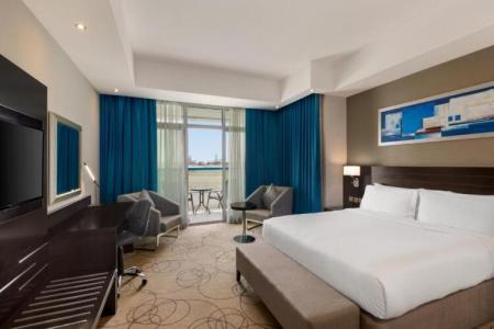 Ramada by Wyndham Dubai Barsha Heights - 51