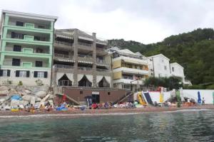 Apartments Lungo Mare, Sveti Stefan