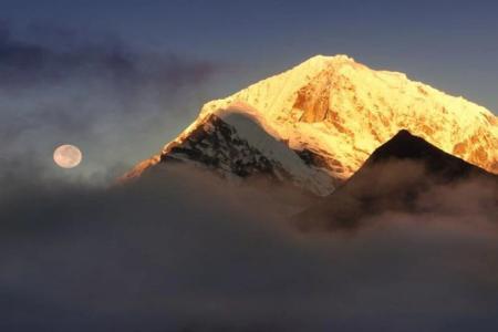 Mountain Lodges of Nepal - Namche - 27