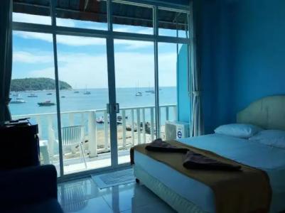 Naiharn On The Rock Resort Phuket - 6