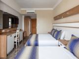 Deluxe Triple room with sea view