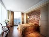 Standard Double room with partial sea view