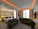 Deluxe Triple room with balcony