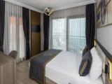 Deluxe room with balcony and with sea view