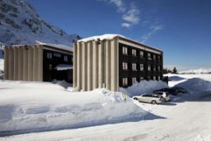 Savoia Hotel, Tonale