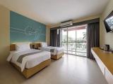 Deluxe room with balcony