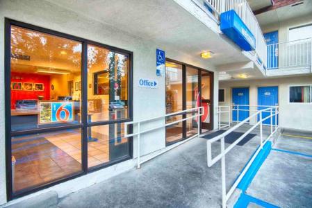 Motel 6-Mammoth Lakes, CA - 1