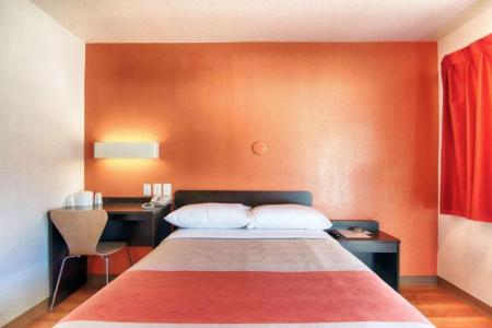 Motel 6-Mammoth Lakes, CA - 32