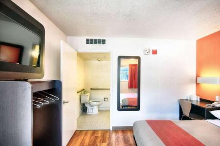 Motel 6-Mammoth Lakes, CA - 51