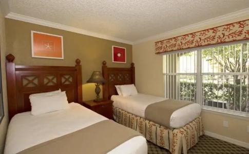 Blue Tree Resort at Lake Buena Vista - 10