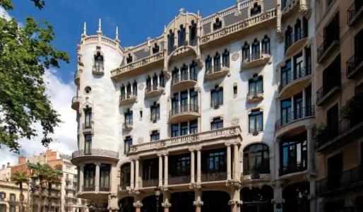 Casa Fuster G.L Monumento - 0