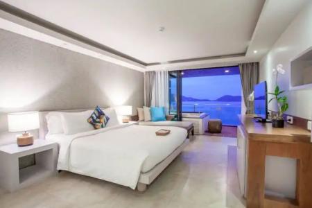 Zenmaya Oceanfront Phuket, Trademark Collection by Wyndham - 37