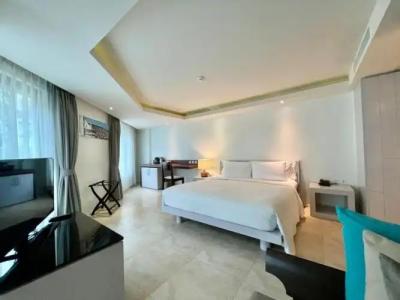 Zenmaya Oceanfront Phuket, Trademark Collection by Wyndham - 28