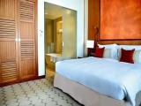 Premium Double Club Rotana Suite