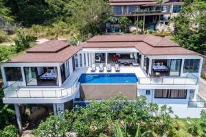 Sunny Banks - Modern Sea View 4 Bed Pool Villa, Lamai Beach