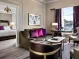 2 Bedrooms Fairmont Gold Suite with harbour view