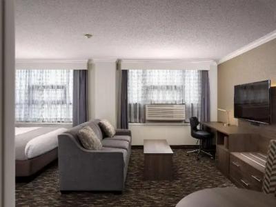 BEST WESTERN PLUS Carlton Plaza - 43