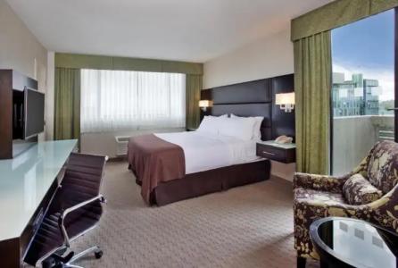 Holiday Inn Vancouver-Centre Broadway, an IHG - 53