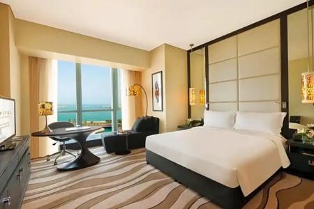 Sofitel Abu Dhabi Corniche - 35