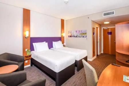 Premier Inn Abu Dhabi Capital Centre - 77