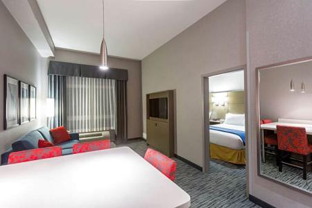 Holiday Inn Express & Suites Riverport Richmond, an IHG - 157