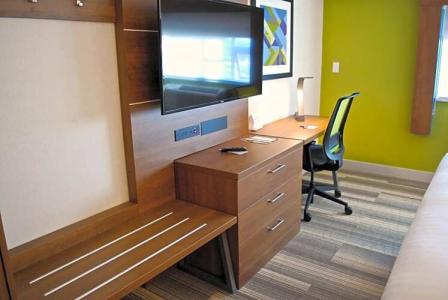 Holiday Inn Express Vancouver Airport-Richmond, an IHG - 77