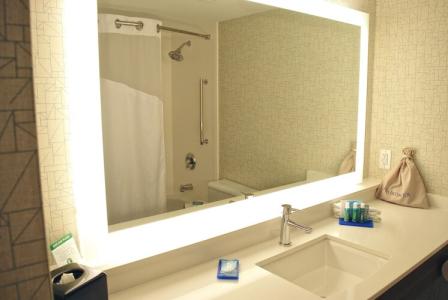 Holiday Inn Express Vancouver Airport-Richmond, an IHG - 66